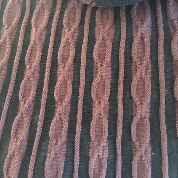 Sweater skirt by Knitted Dove - Picture 3 of 3